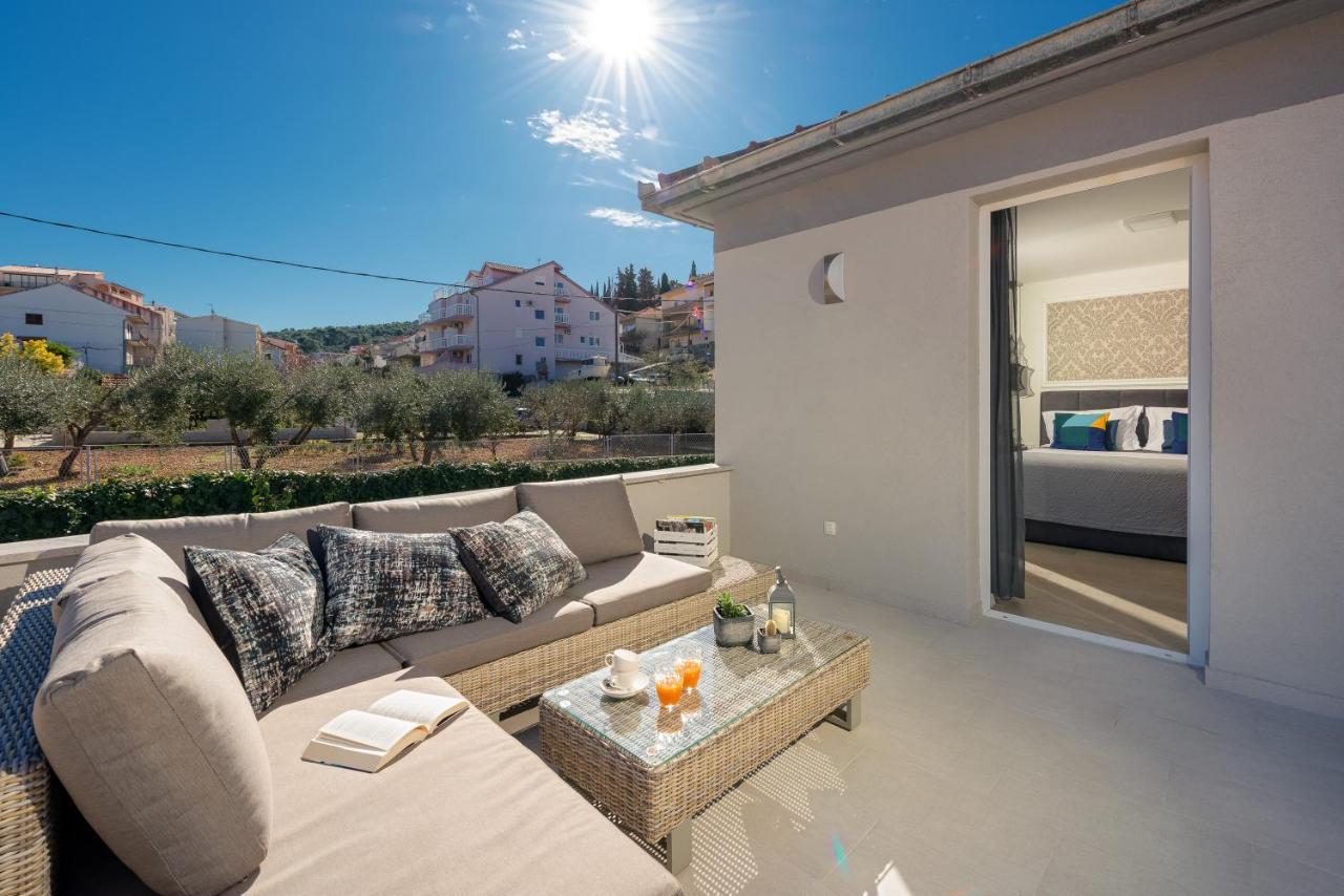 Villa Roko- The Spacious Luxury Трогир Экстерьер фото